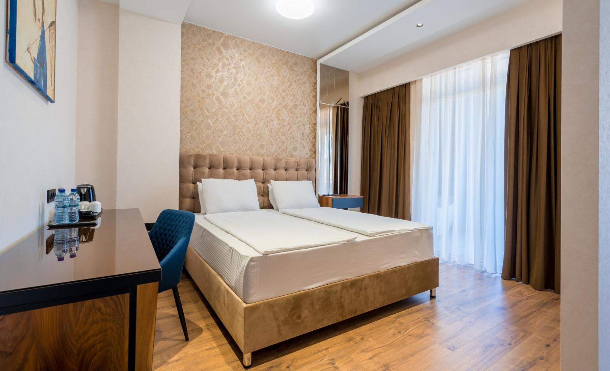 Olympus Hotel By Umbrella Tbilisi Exterior foto
